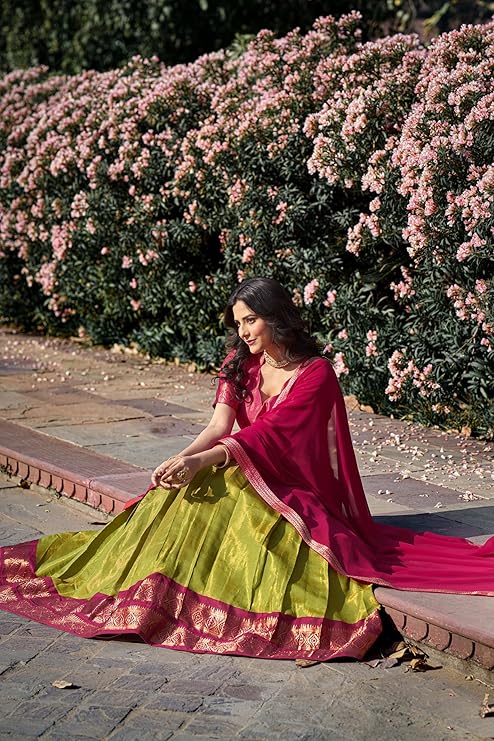 LooknBook Art Women's Solid Pattern Cotton Silk Blend Lehenga Choli Dupatta Set with Unstitched Blouse Piece and Zari Weave Type